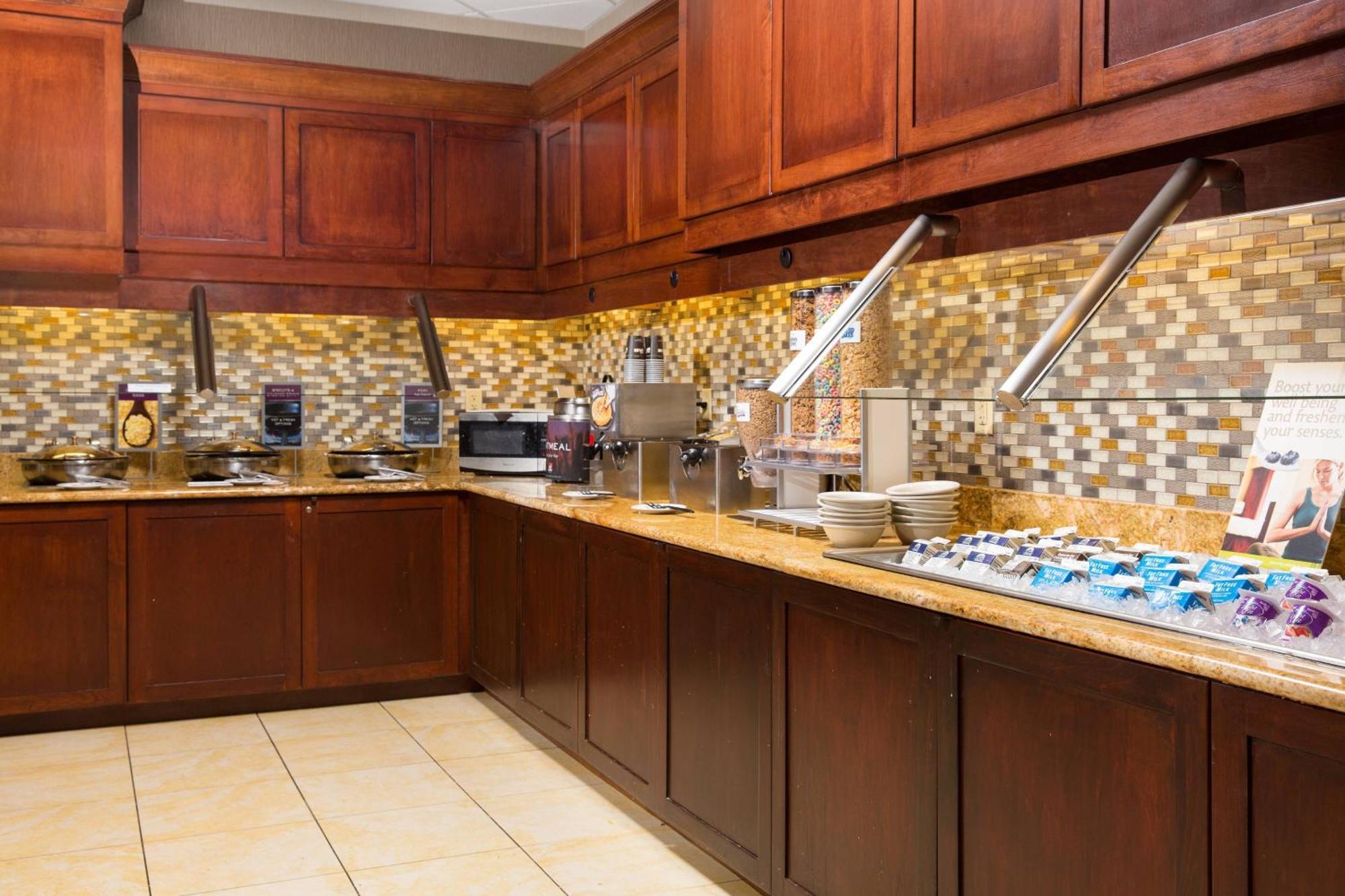 Residence Inn Kansas City Airport Екстер'єр фото