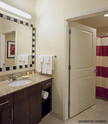 Residence Inn Kansas City Airport Екстер'єр фото